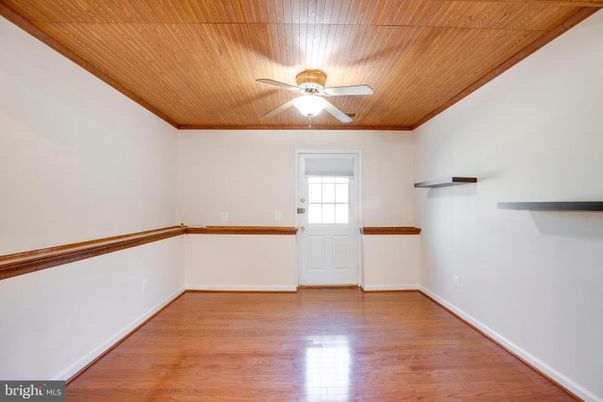 Empty room, Interior, Wooden Ceilings, Wood Texture Flooring