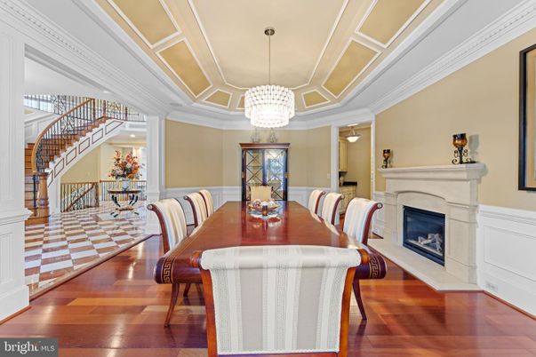 Dining room, Fireplace, Interior, Pendant Lights, Wood Texture Flooring
