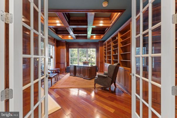 Home Office, Interior, Recessed Lighting, Wooden Beams, Wooden Ceilings, Wood Texture Flooring, Wooden Walls