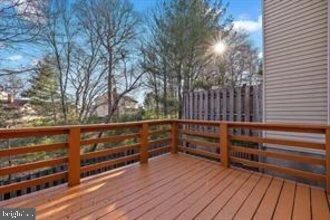 Exterior, Wood Texture Flooring