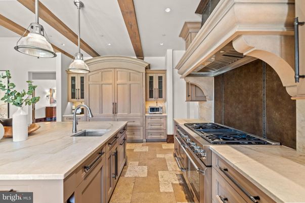 Interior, Kitchen, Pendant Lights, Recessed Lighting, Stainless Steel Appliances, Wooden Beams