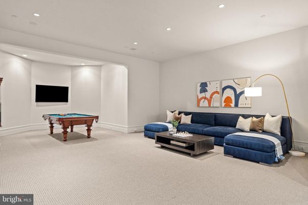 Billiard Table, Game Room, Interior, Living room, Recessed Lighting