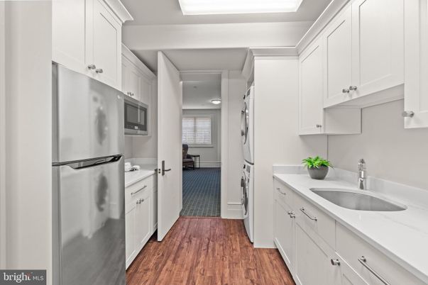 Interior, Kitchen, Wood Texture Flooring