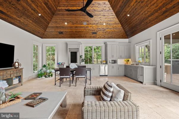 Dining room, Interior, Kitchen, Recessed Lighting, Wooden Ceilings