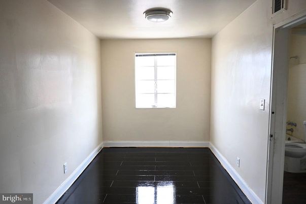 Bathroom, Empty room, Interior
