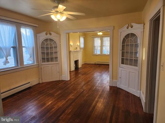 Empty room, Fireplace, Interior, Wood Texture Flooring