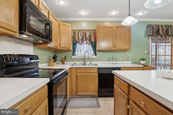 Interior, Kitchen, Pendant Lights, Recessed Lighting
