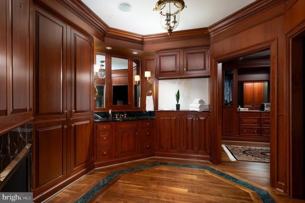 Interior, Recessed Lighting, Wood Texture Flooring, Wooden Walls