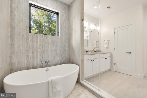 Bathroom, Dual Sink Vanities, Free Standing Baths, Glass Shower, Interior, Recessed Lighting