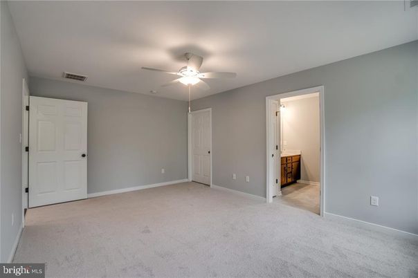 Bathroom, Empty room, Interior