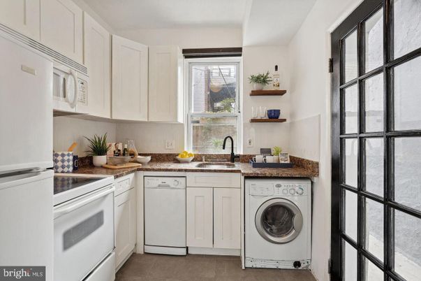 Interior, Kitchen, Washer