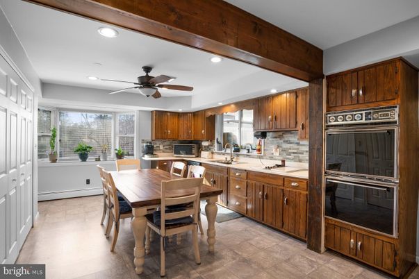 Dining room, Interior, Kitchen, Recessed Lighting