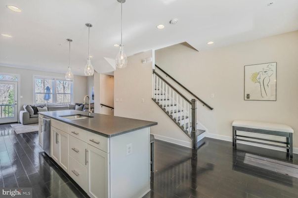 Interior, Kitchen, Living room, Pendant Lights, Recessed Lighting, Wood Texture Flooring