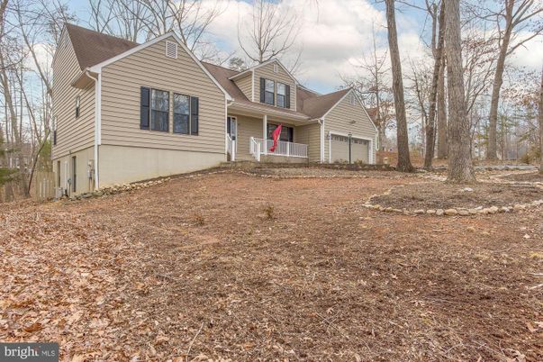Attached, Backyard, Exterior, Facade, Cape Cod