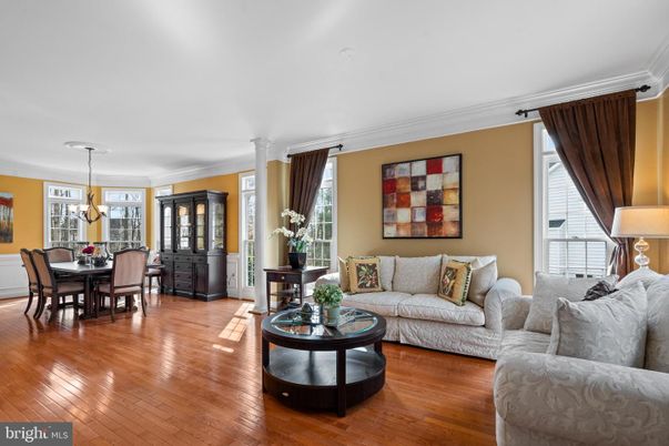 Chandelier, Dining room, Interior, Living room, Wood Texture Flooring