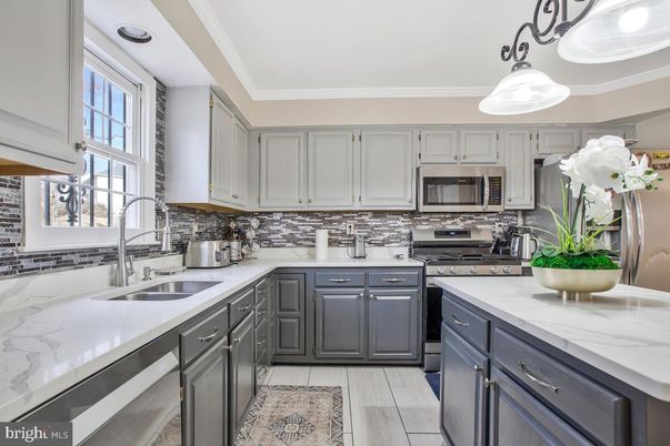 Interior, Kitchen, Pendant Lights, Stainless Steel Appliances, Wood Texture Flooring
