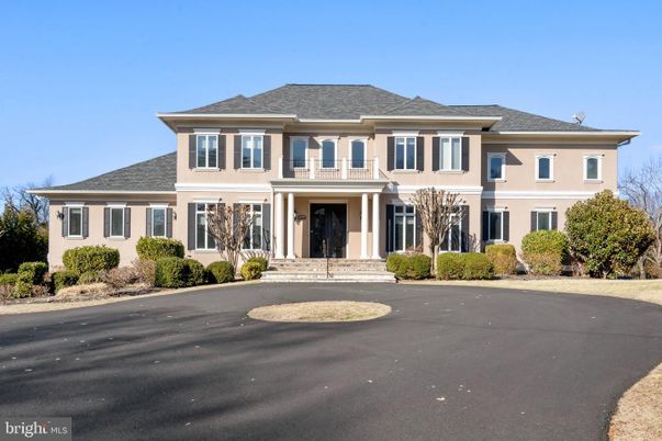 Exterior, Facade, French Provincial