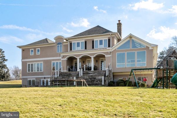 Backyard, Exterior, Facade, Playground, Queen Anne Victorian