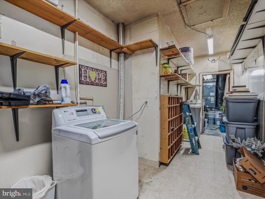 Interior, Washer