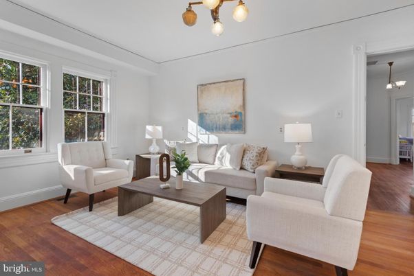Interior, Living room, Pendant Lights, Wood Texture Flooring