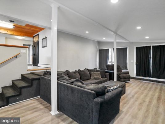 Interior, Living room, Recessed Lighting, Wooden Ceilings, Wood Texture Flooring