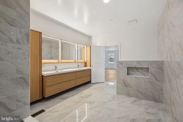 Bathroom, Dual Sink Vanities, Interior, Marble, Marble Walls, Recessed Lighting