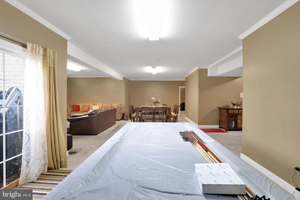 Dining room, Interior