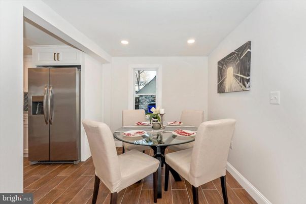 Dining room, Interior, Recessed Lighting, Wood Texture Flooring