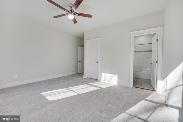 Bathroom, Empty room, Interior