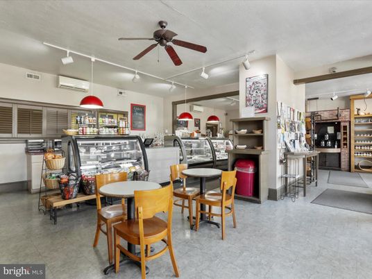 Dining room, Interior, Kitchen