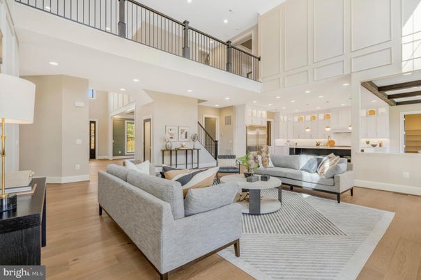 Interior, Kitchen, Living room, Pendant Lights, Recessed Lighting, Wood Texture Flooring
