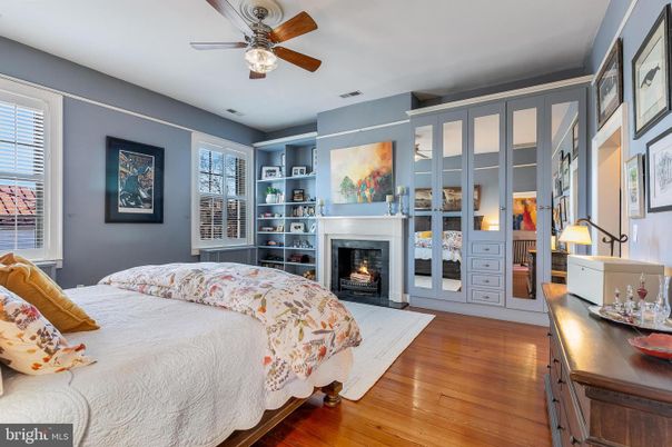 Bedroom, Fireplace, Interior, Wood Texture Flooring