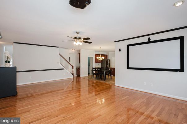 Chandelier, Dining room, Interior, Recessed Lighting, Wood Texture Flooring