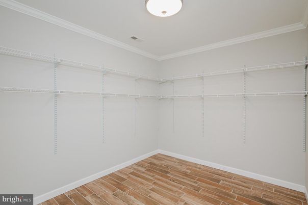 Empty room, Interior, Walk-in Closets, Wood Texture Flooring