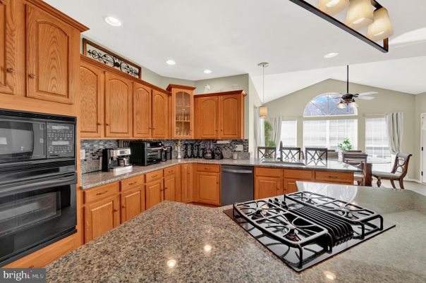 Dining room, Interior, Kitchen, Pendant Lights, Recessed Lighting, Wood Texture Flooring