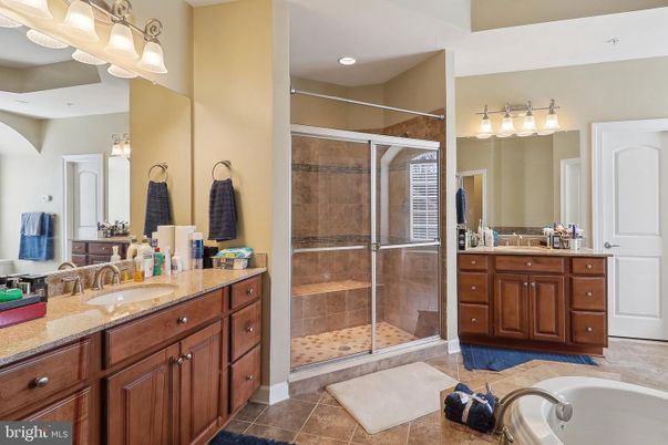 Bathroom, Dual Sink Vanities, Glass Shower, Interior, Recessed Lighting