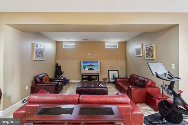 Fitness Equipment, Interior, Living room