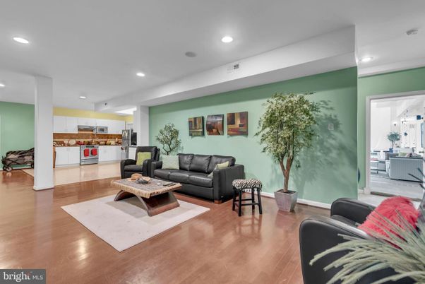 Interior, Kitchen, Living room, Recessed Lighting, Wood Texture Flooring