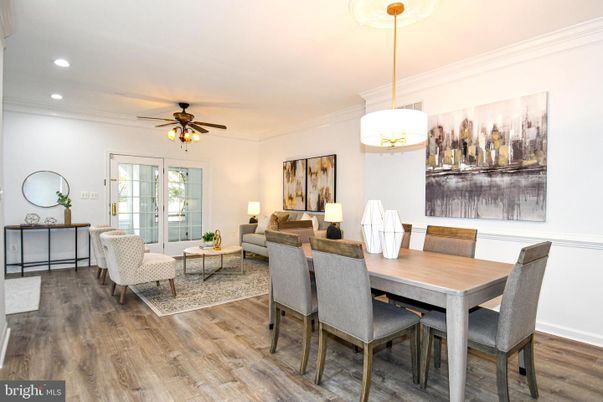 Dining room, Interior, Living room, Pendant Lights, Recessed Lighting, Wood Texture Flooring