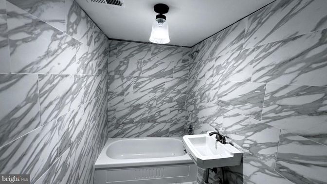 Bathroom, Interior, Marble Walls