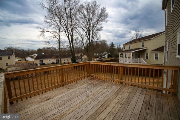 Exterior, Wood Texture Flooring