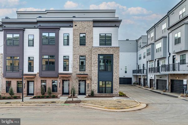 Attached, Exterior, Facade, Brick Facade, Rowhouse