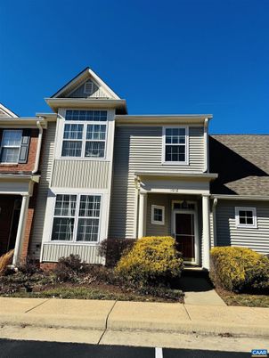 Exterior, Facade, American Craftsman