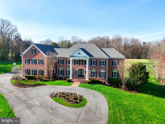 Exterior, Facade, Brick Facade, French Provincial