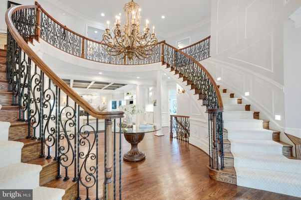 Chandelier, Interior, Recessed Lighting, Wood Texture Flooring