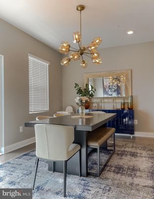 Dining room, Interior, Pendant Lights, Recessed Lighting