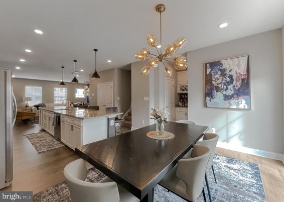 Dining room, Interior, Kitchen, Pendant Lights, Recessed Lighting, Wood Texture Flooring