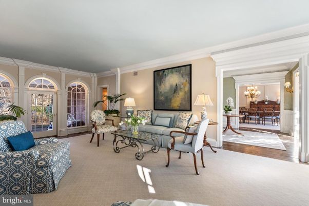 Chandelier, Dining room, Interior, Living room, Wood Texture Flooring