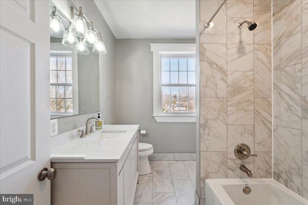 Bathroom, Interior, Marble, Marble Walls