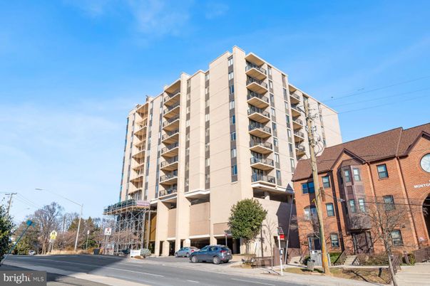Exterior, Facade, Condo Building